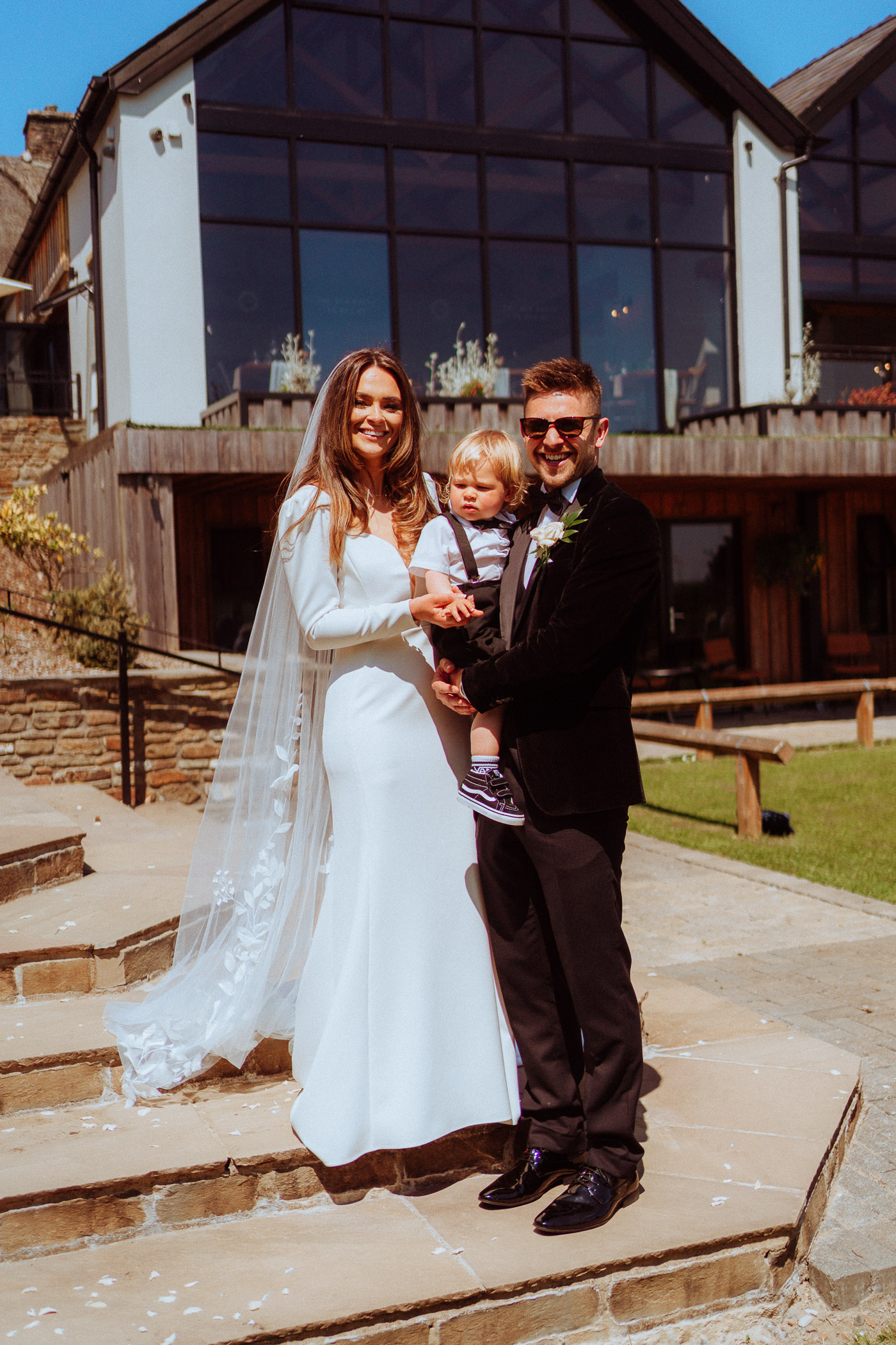 WEDDING PHOTOGRAPHY THE OLD HOUSE 1147 MAESTEG 011 WEDDING PHOTOGRAPHY THE OLD HOUSE 1147 MAESTEG 011